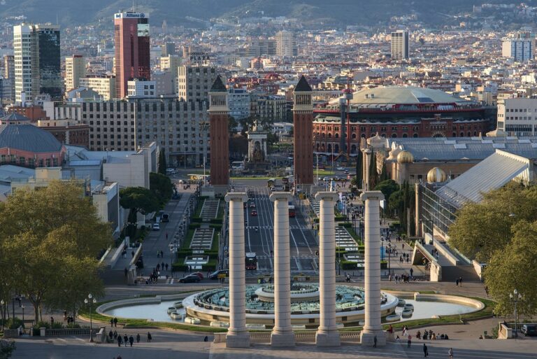 plaça d'espanya, city square, city